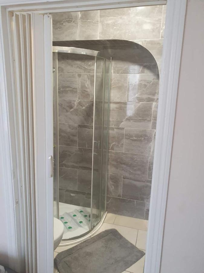 En Suite Bedrooms, Heaton, Newcastle Exterior photo